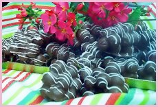 Chocolate Covered Grapes made by Classy Chocolate in Liberty Missouri